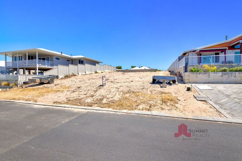 Real Estate For Sale 22 Santorini Loop Binningup , WA