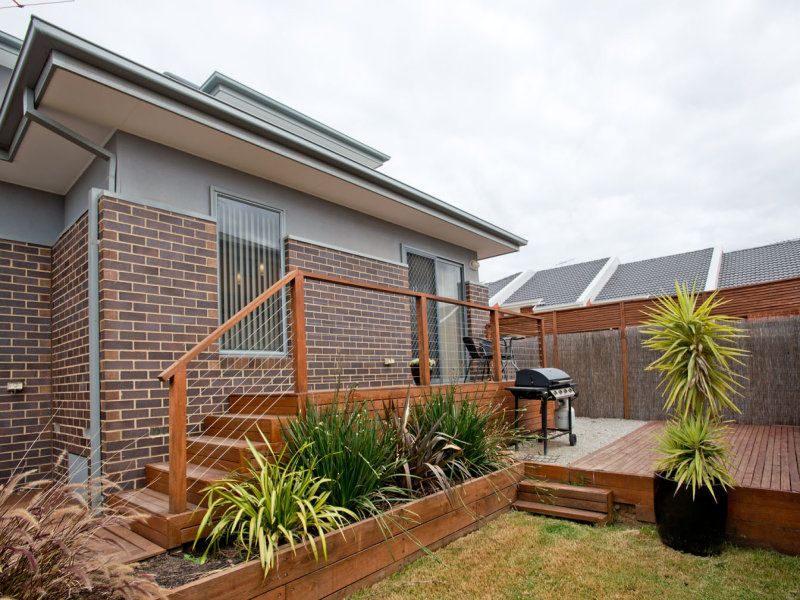 1/10-12 Ross Street, Bacchus Marsh - Thumbnail 8
