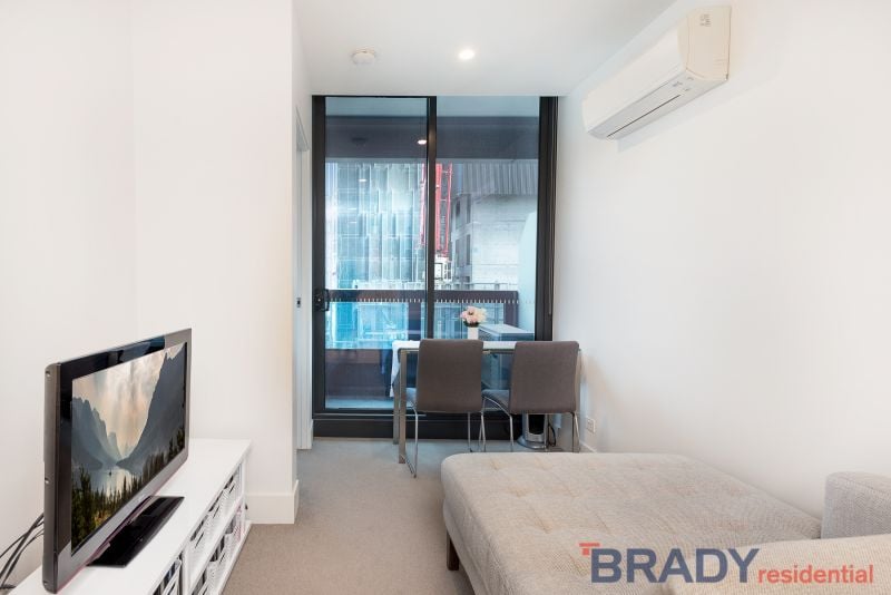 1309/500 Elizabeth Street MELBOURNE VIC, Melbourne - Thumbnail 2