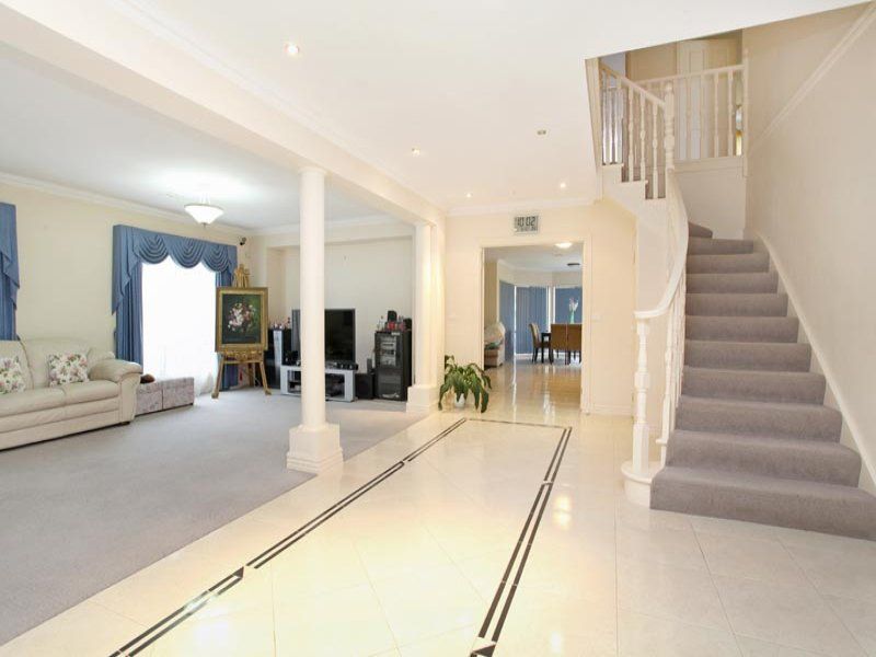 20 King Circuit, Caroline Springs - Thumbnail 4