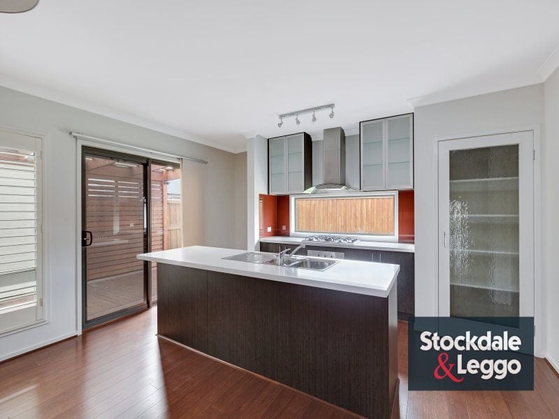 33 Tarwin Drive MERNDA, Mernda - Thumbnail 4