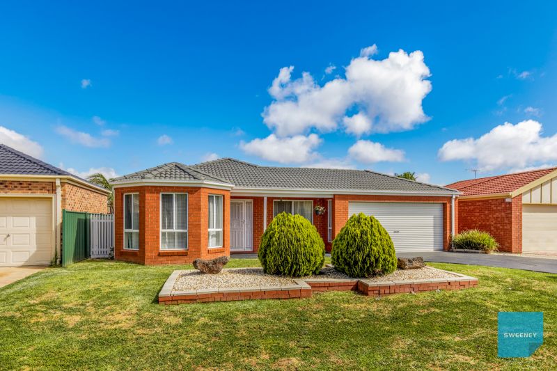 27 McQuillan Way, Burnside - Thumbnail 3