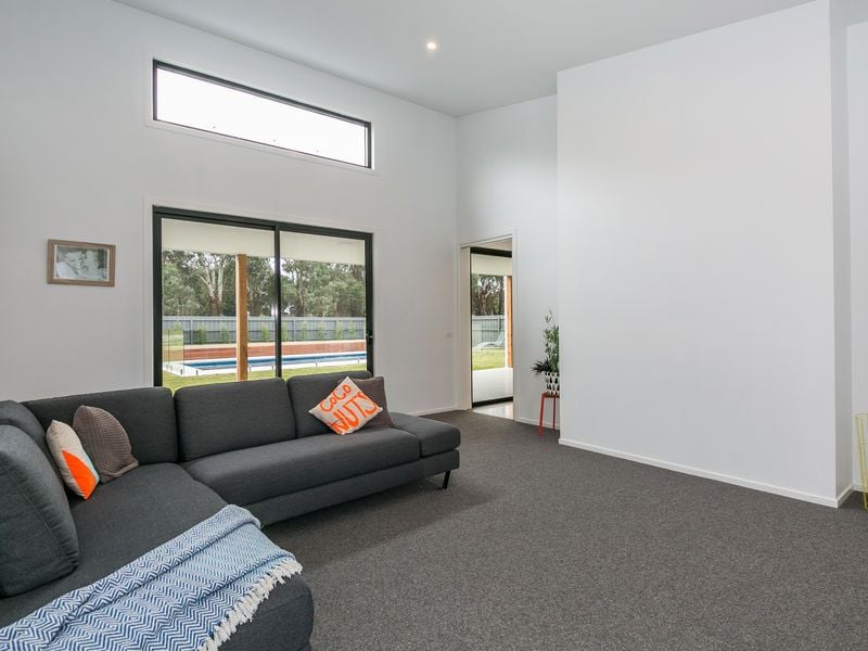 31 Scorpio Street, Torquay - Thumbnail 7