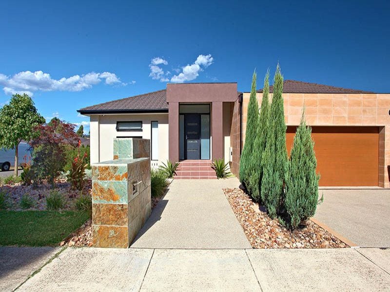 18 ALAIN Avenue SOUTH MORANG, South Morang - Thumbnail 3