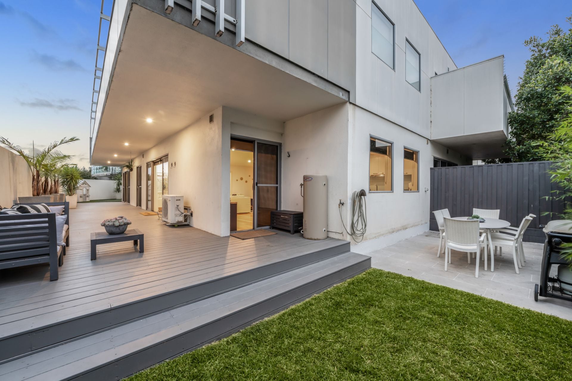 24-95-99-edithvale-road-edithvale-obrien-real-estate