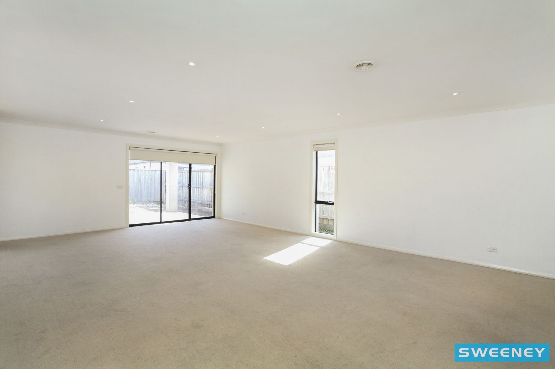 39 Belleville Close, Burnside Heights - Thumbnail 6