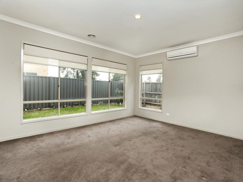 3 Glack Way, Caroline Springs - Thumbnail 6