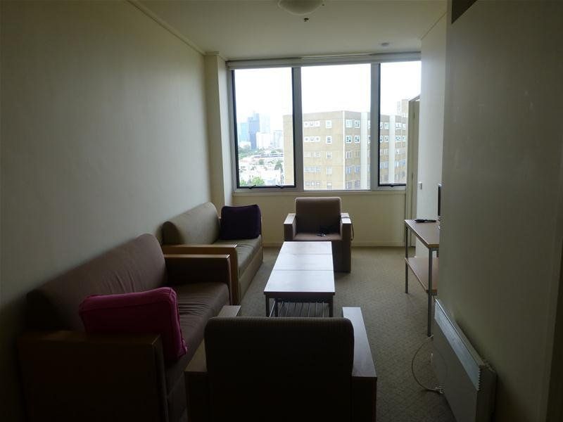 2 Bedroom Apartment in College Square