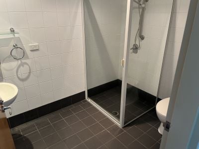 TIDY OFFICE IN SOUTH BRISBANE