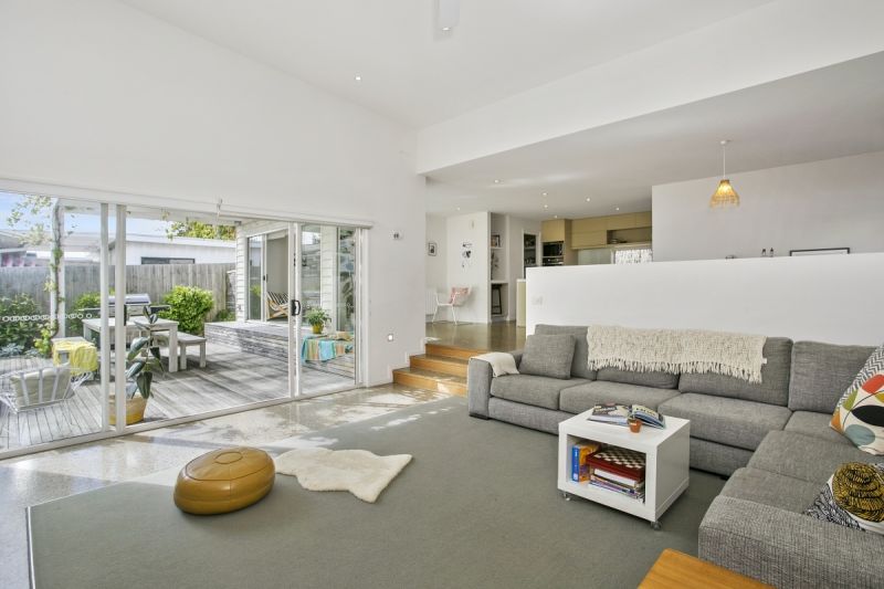 21 Hogan Drive Barwon Heads VIC, Barwon Heads - Thumbnail 2