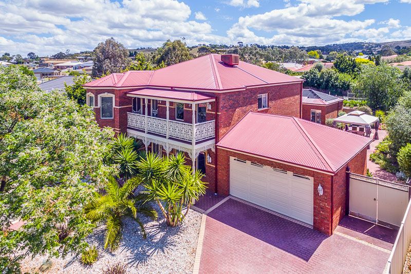 28 Grantleigh Drive, Bacchus Marsh - Thumbnail 2