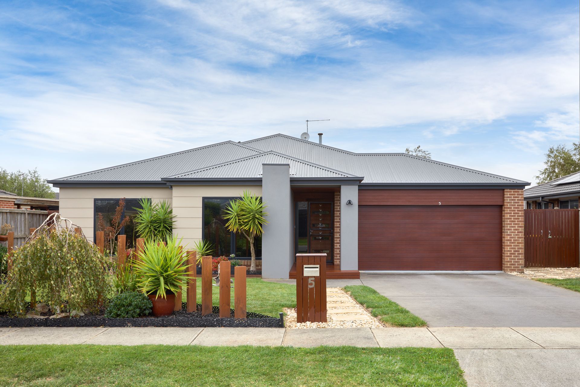 5 Woodlawn Boulevard, Yarragon OBrien Real Estate