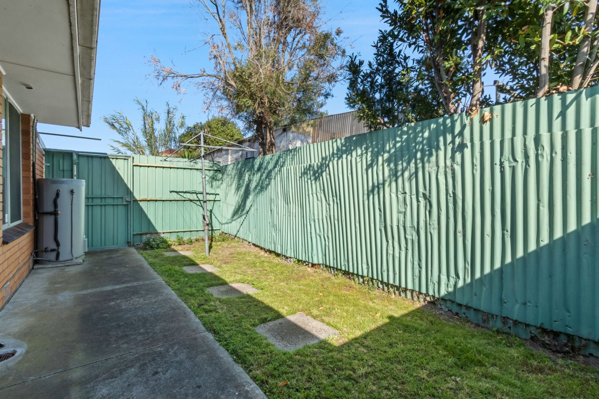 Fully renovated unit in prime location