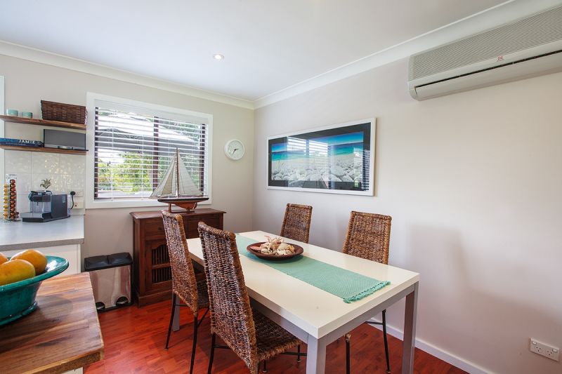 30 Treetops Crescent, Mollymook Beach - Thumbnail 6