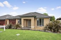 28 Macquarie Circuit, Pakenham VIC, Pakenham - Image 1