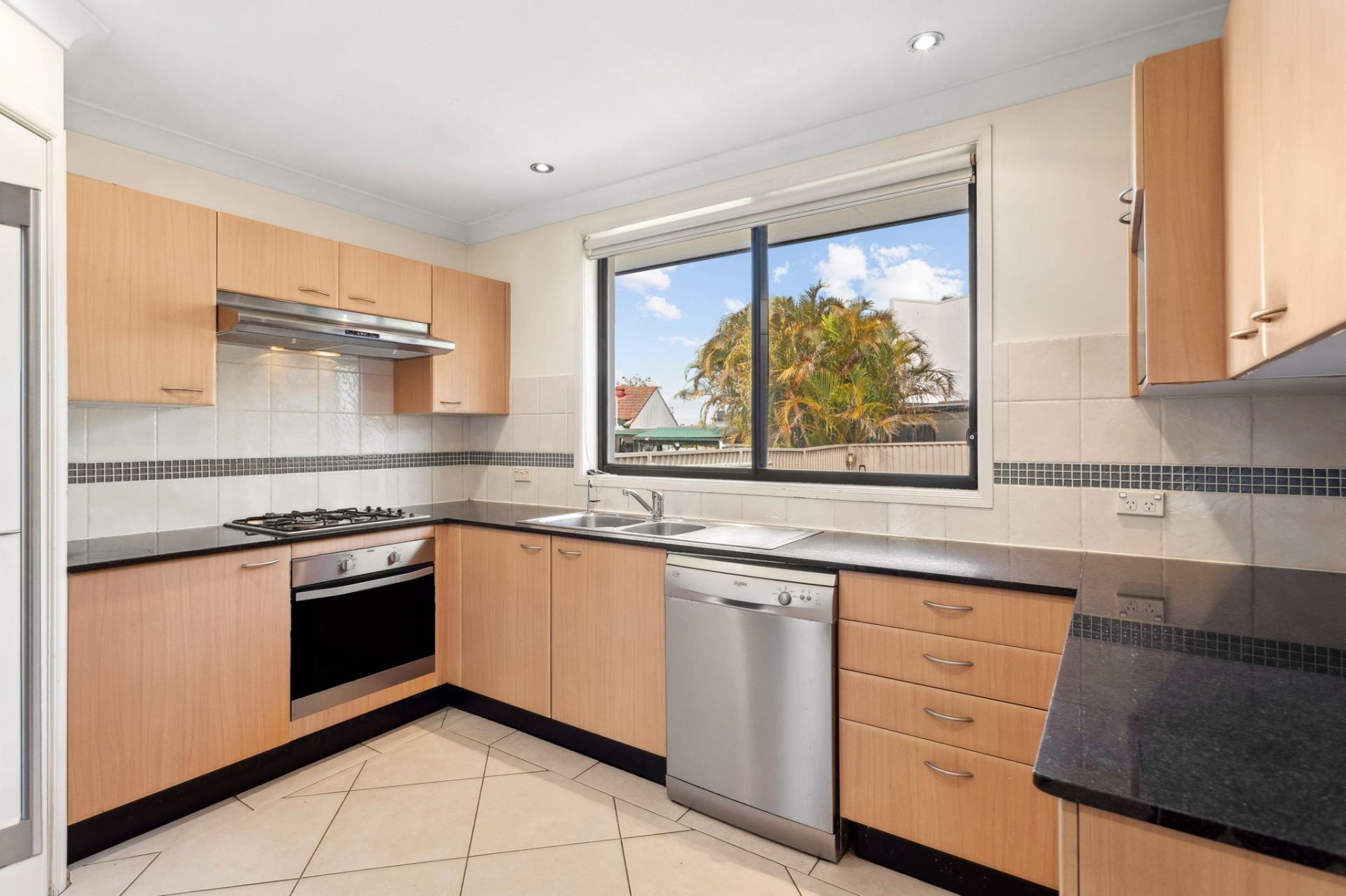 101 Beaconsfield Street Revesby NSW, Revesby - Thumbnail 3