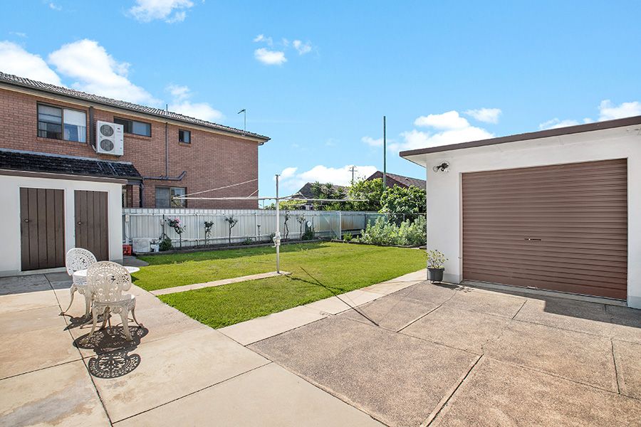 Real Estate For Sale 220 Kemp Street Hamilton South , NSW