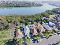 6 Deakin Street, Concord
