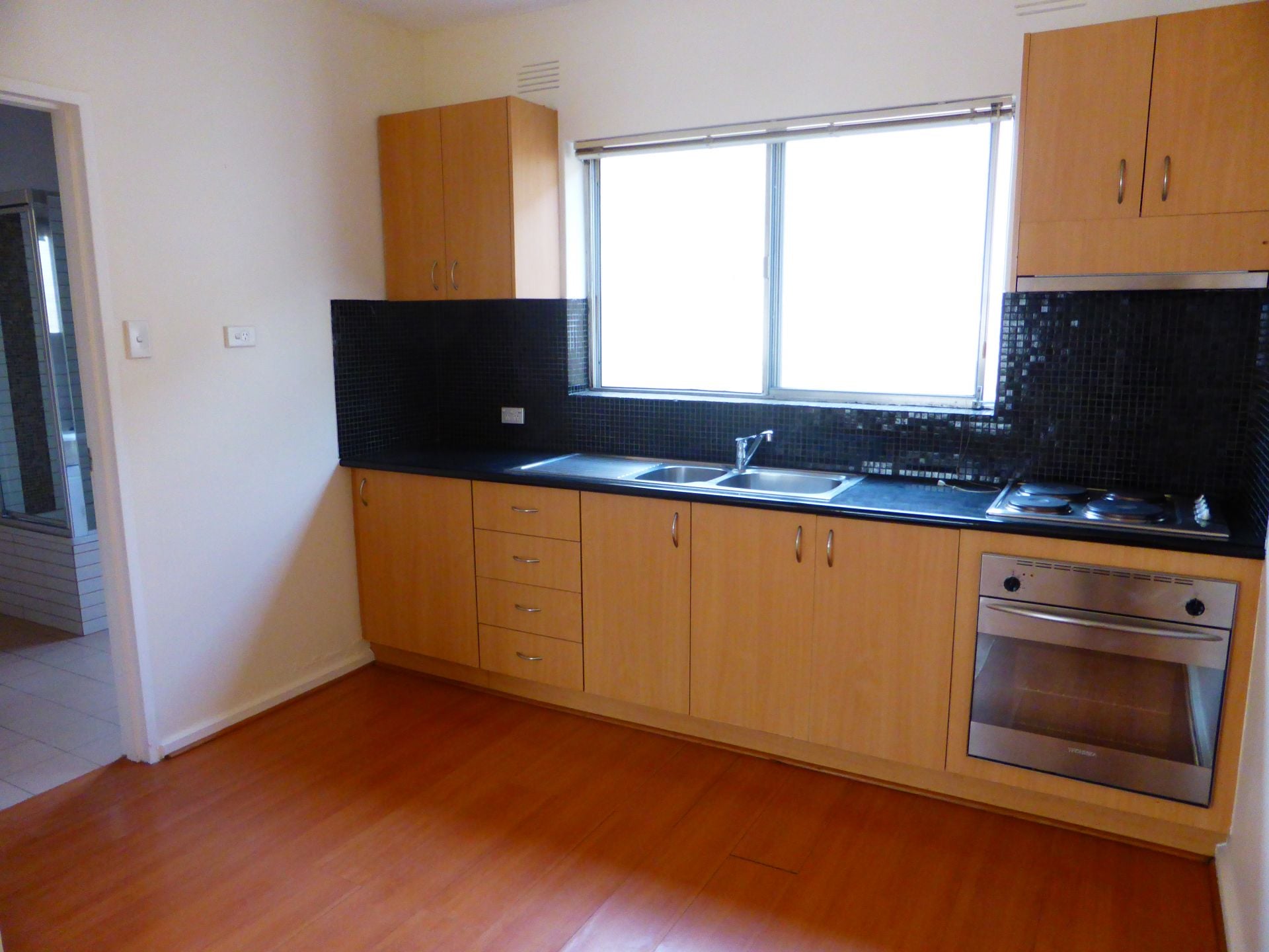 Affordable Ground Floor Apartment!