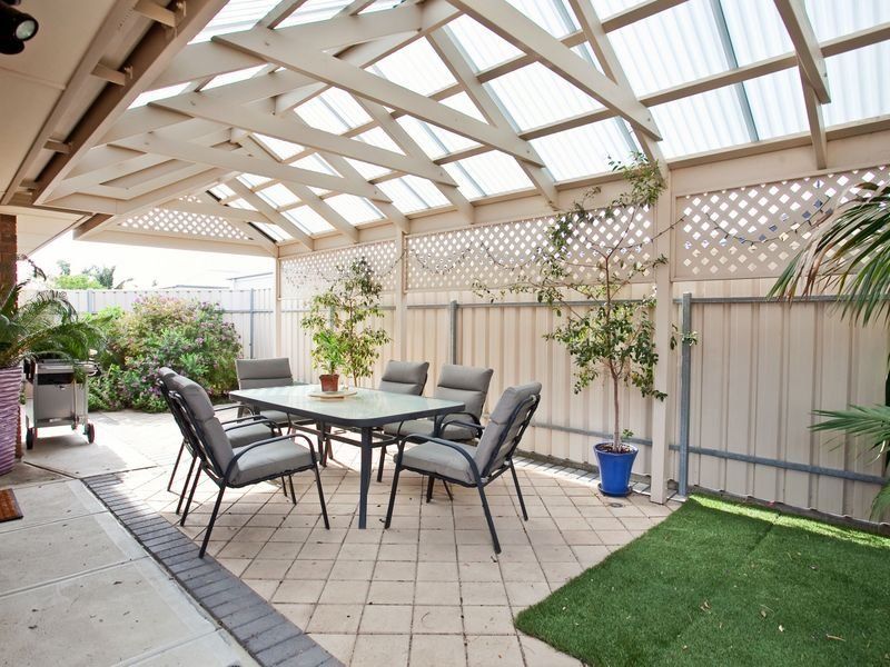 1/23 Seaton Terrace Seaton 5023