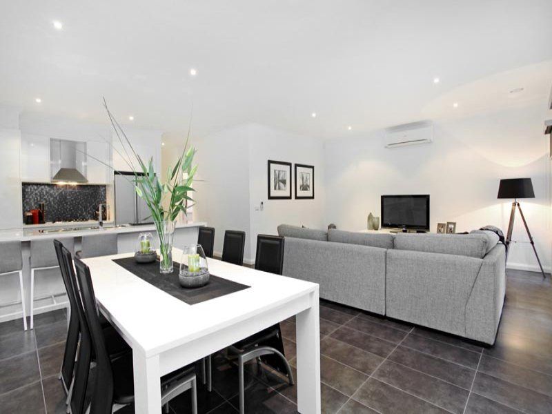 39 Daly Circuit, Caroline Springs - Thumbnail 8