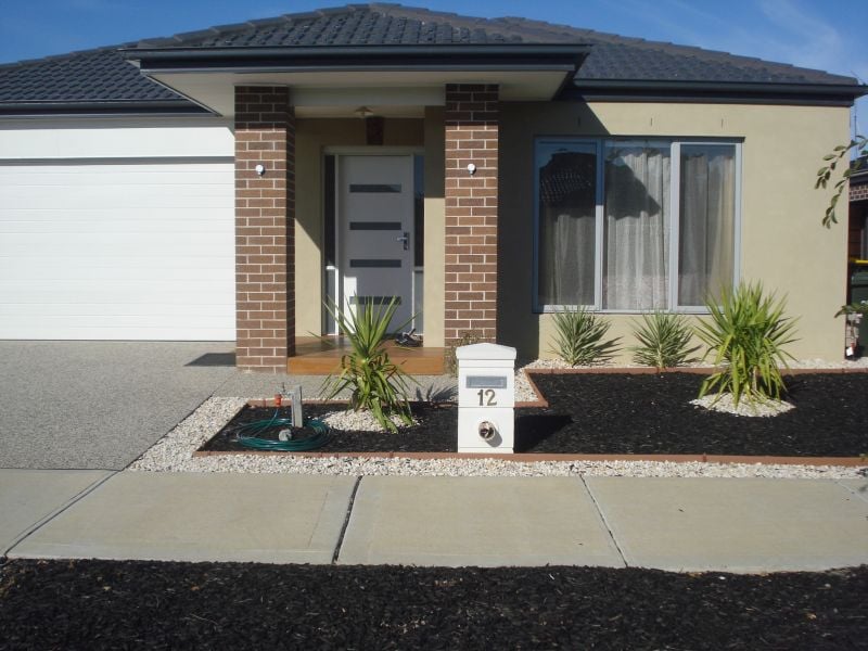 12 St Leonard Drive, South Morang