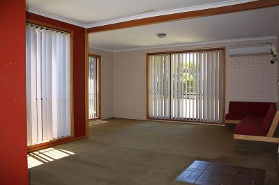 4
 
 
 
  
 
 
 1
 
 
 
  
 
 
 2
 
 
 
 
 
 
 
 1 Sunrise Court, Shearwater TAS 7307, Shearwater - Thumbnail 4