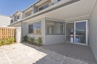 8/99 Adelaide Street, Carina, Carina - Image 1