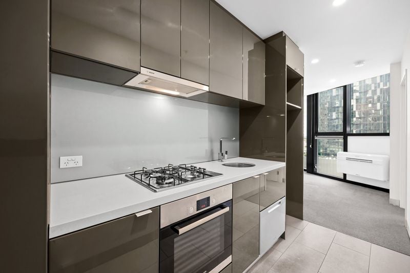 1403/33 Clarke Street, Southbank - Thumbnail 4