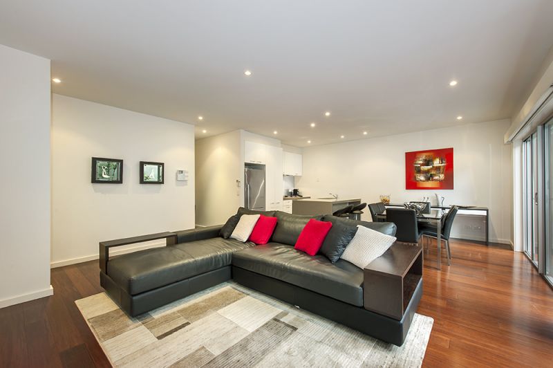 3/331 Orrong Road, St Kilda East - Thumbnail 2