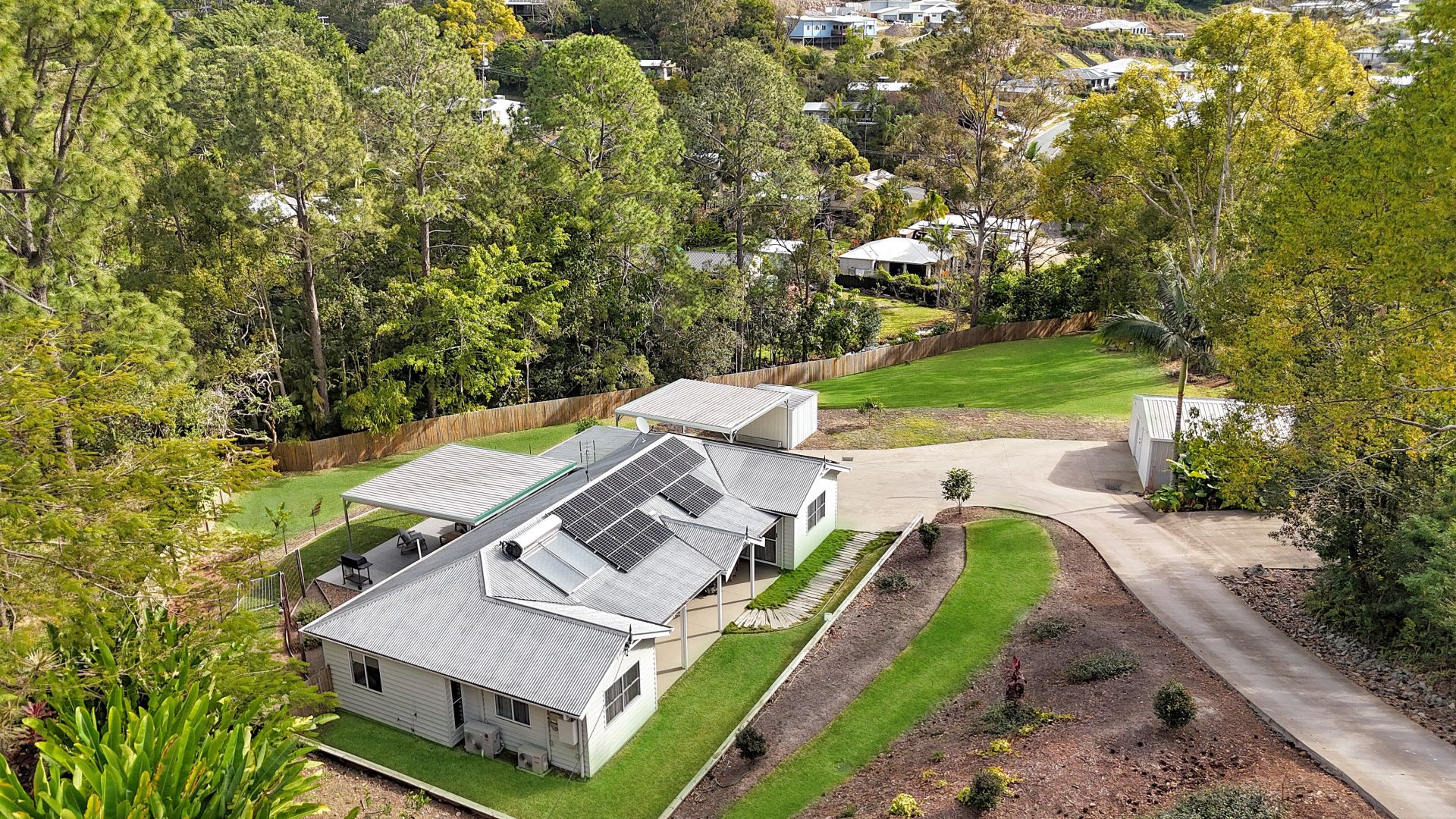 9 Louise Lane Nambour QLD, Nambour - Thumbnail 2
