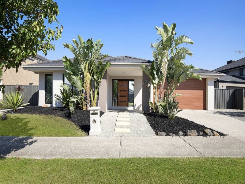 35 Eildon Circuit SOUTH MORANG, South Morang - Thumbnail 3