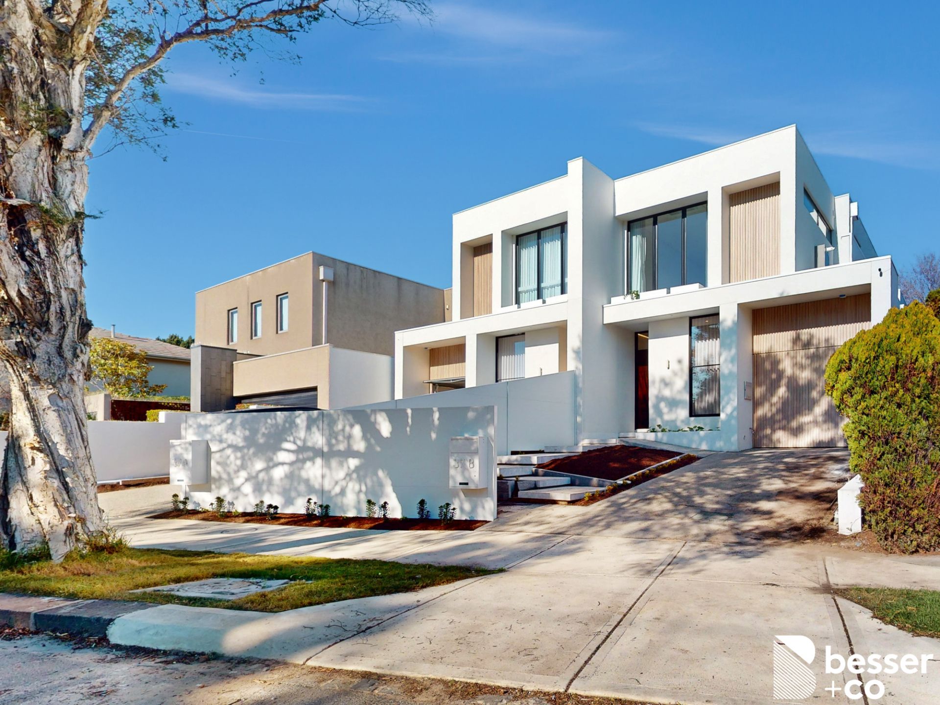 37B Orrong Crescent, Caulfield North - Thumbnail 2