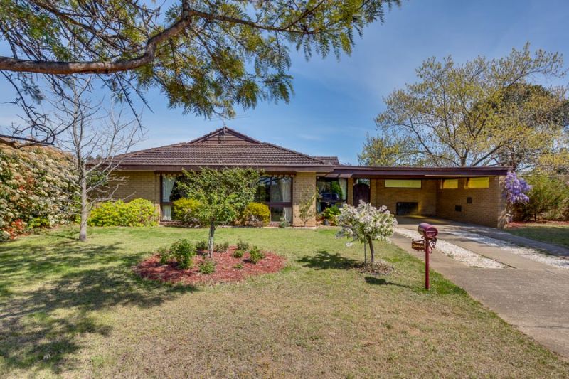 9 Raglan Street, Bacchus Marsh - Thumbnail 2