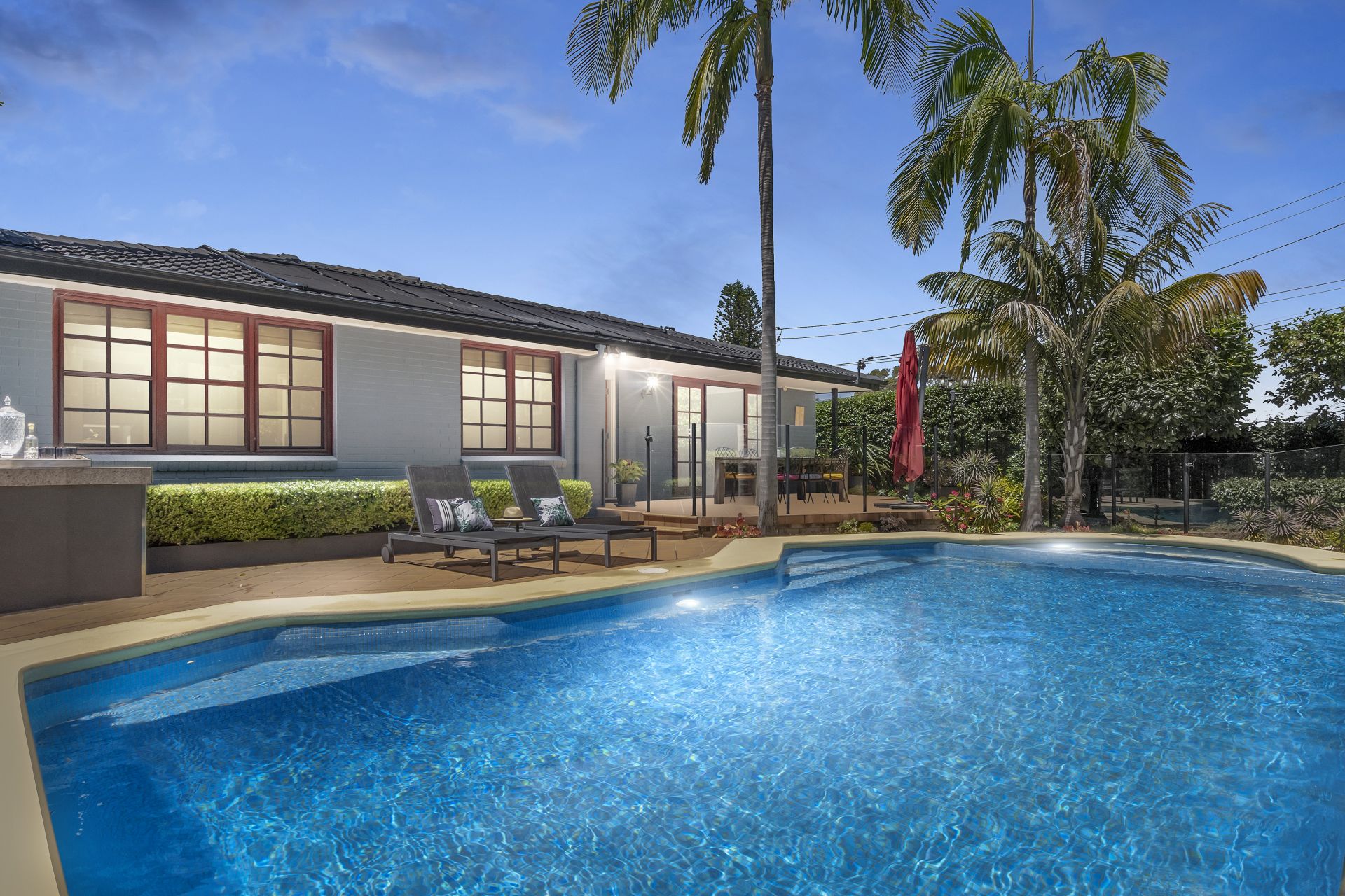 Real Estate For Sale 33 Pound Avenue Frenchs Forest , NSW