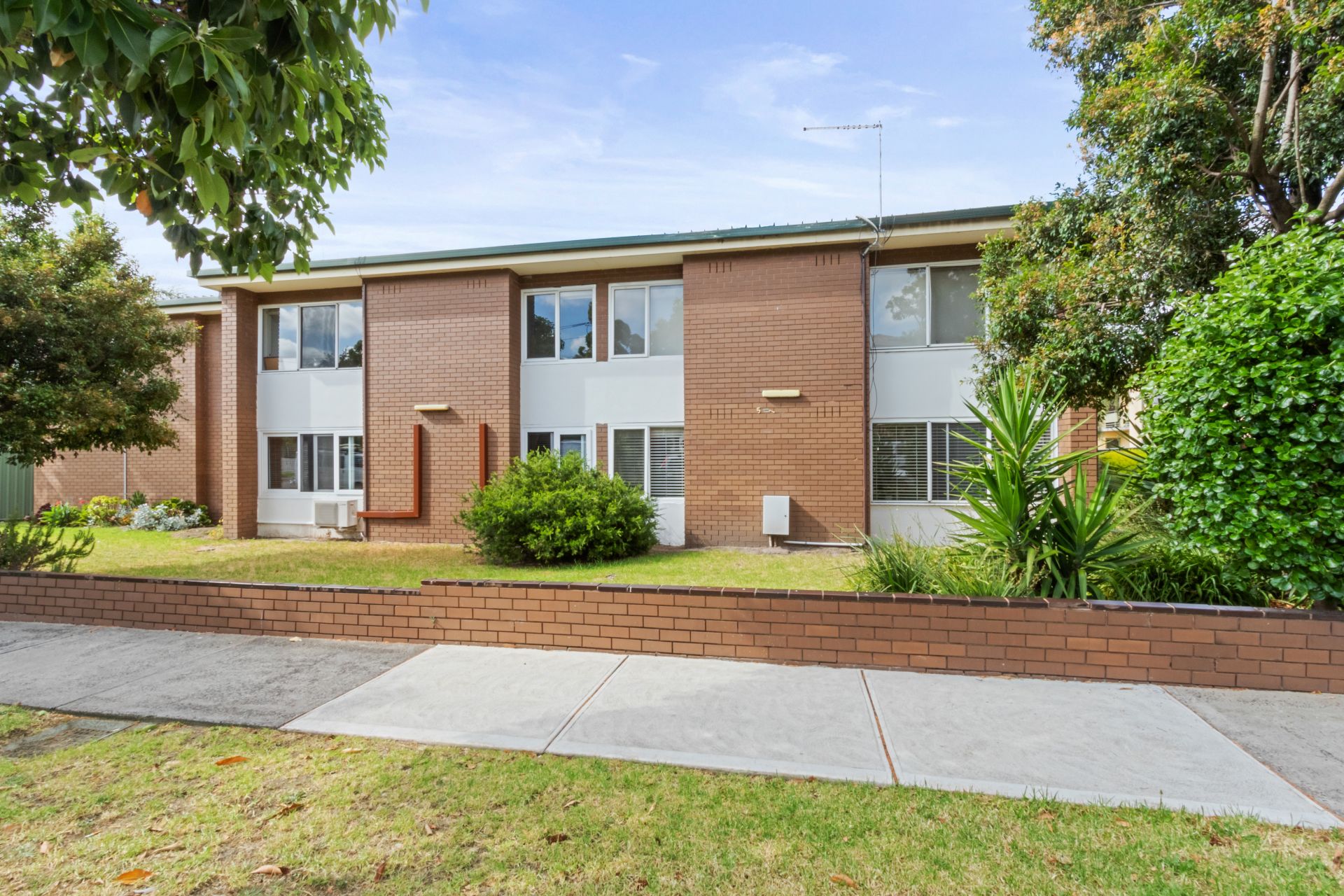 Stunning Renovated Apartment