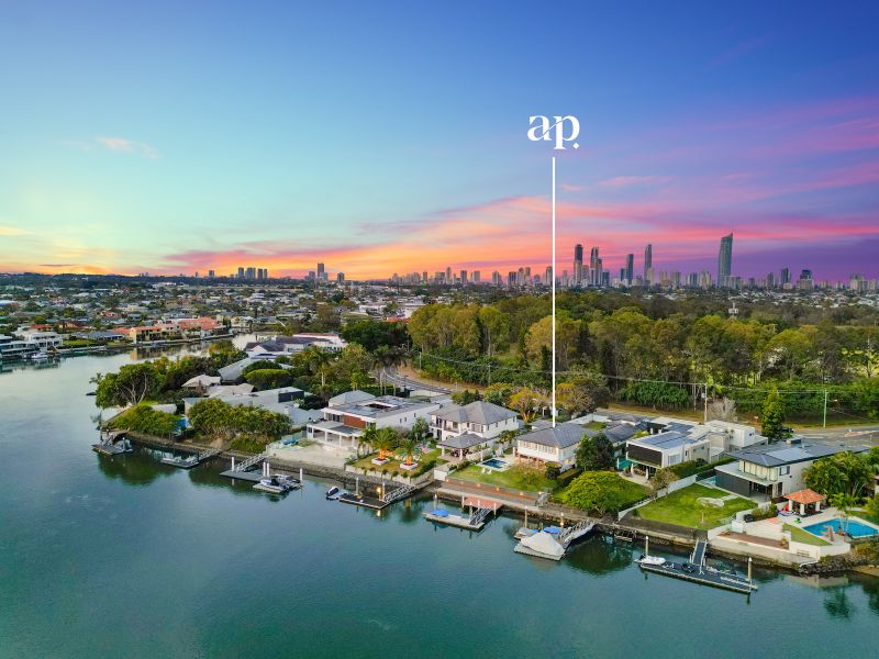 319 Monaco Street, Broadbeach Waters | Amir Prestige Group