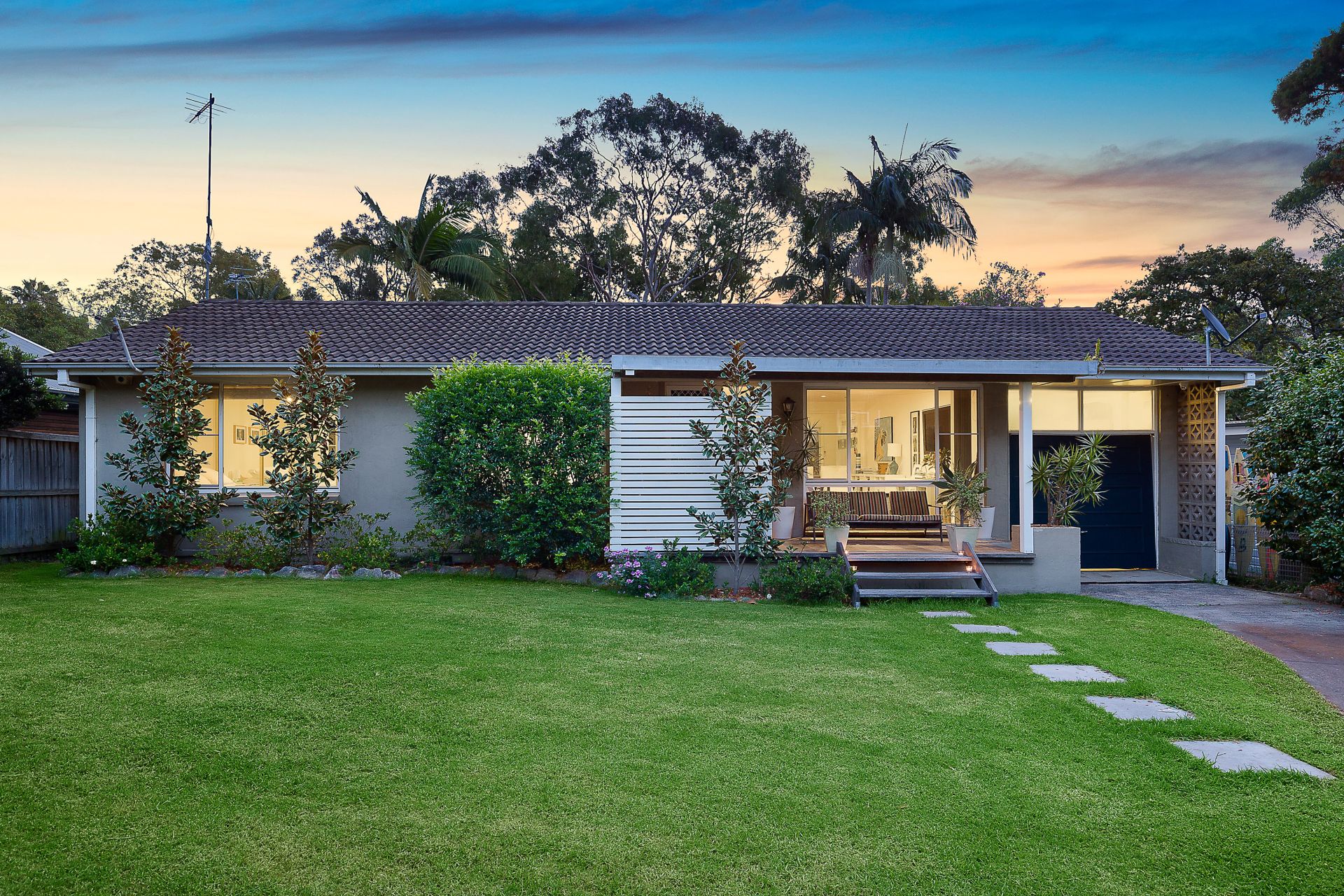28 Burrawong Road Avalon NSW, Avalon - Thumbnail 2