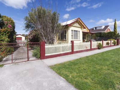 4
 
 
 
  
 
 
 1
 
 
 
  
 
 
 2
 
 
 
 
 
 
 
 110 Alexandra Road, ULVERSTONE TAS 7315, Ulverstone - Thumbnail 3
