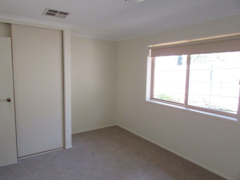 **Lovely spacious 3 bedroom home**