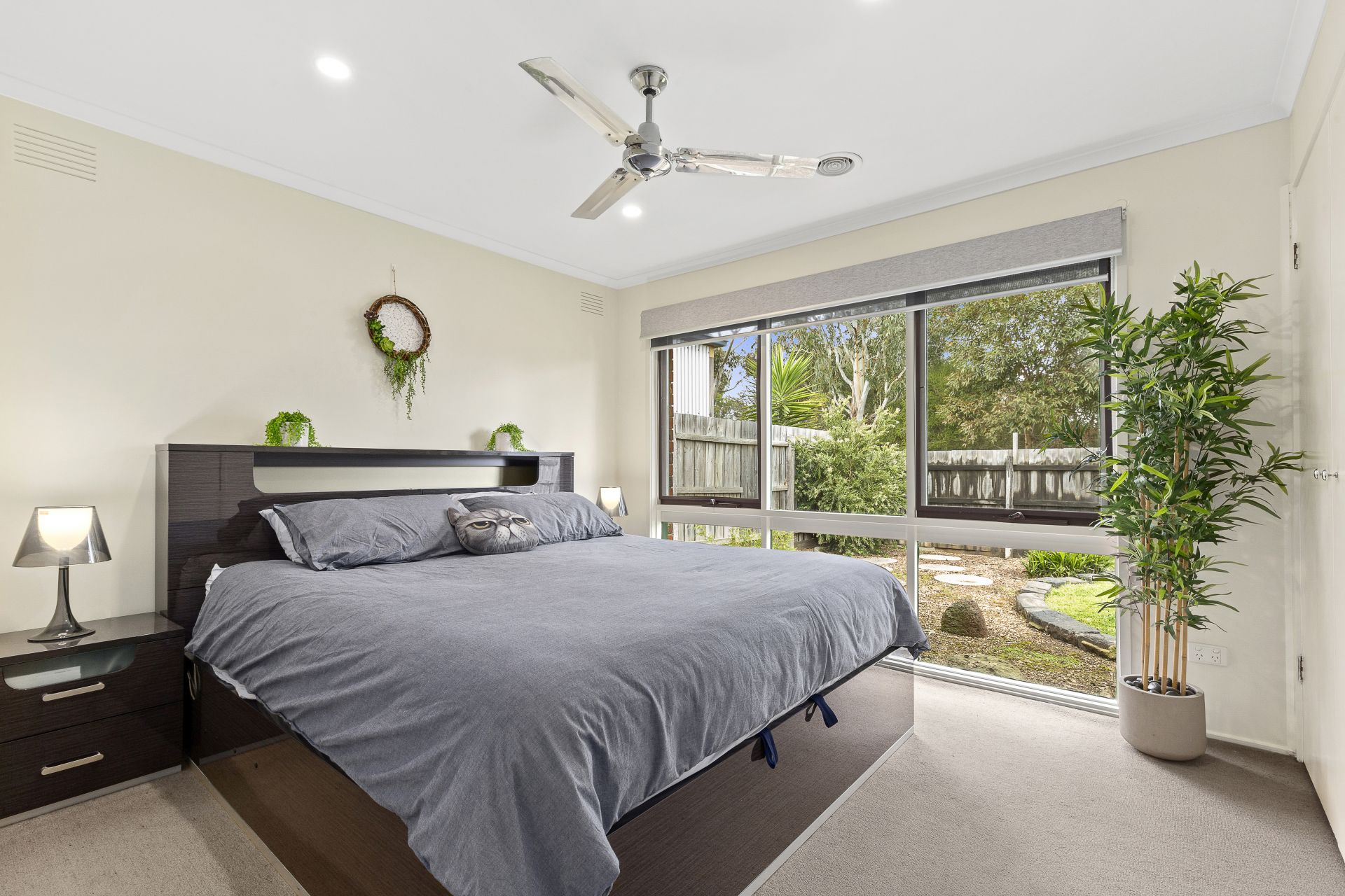 Superb Spaces, Perfect Presentation
