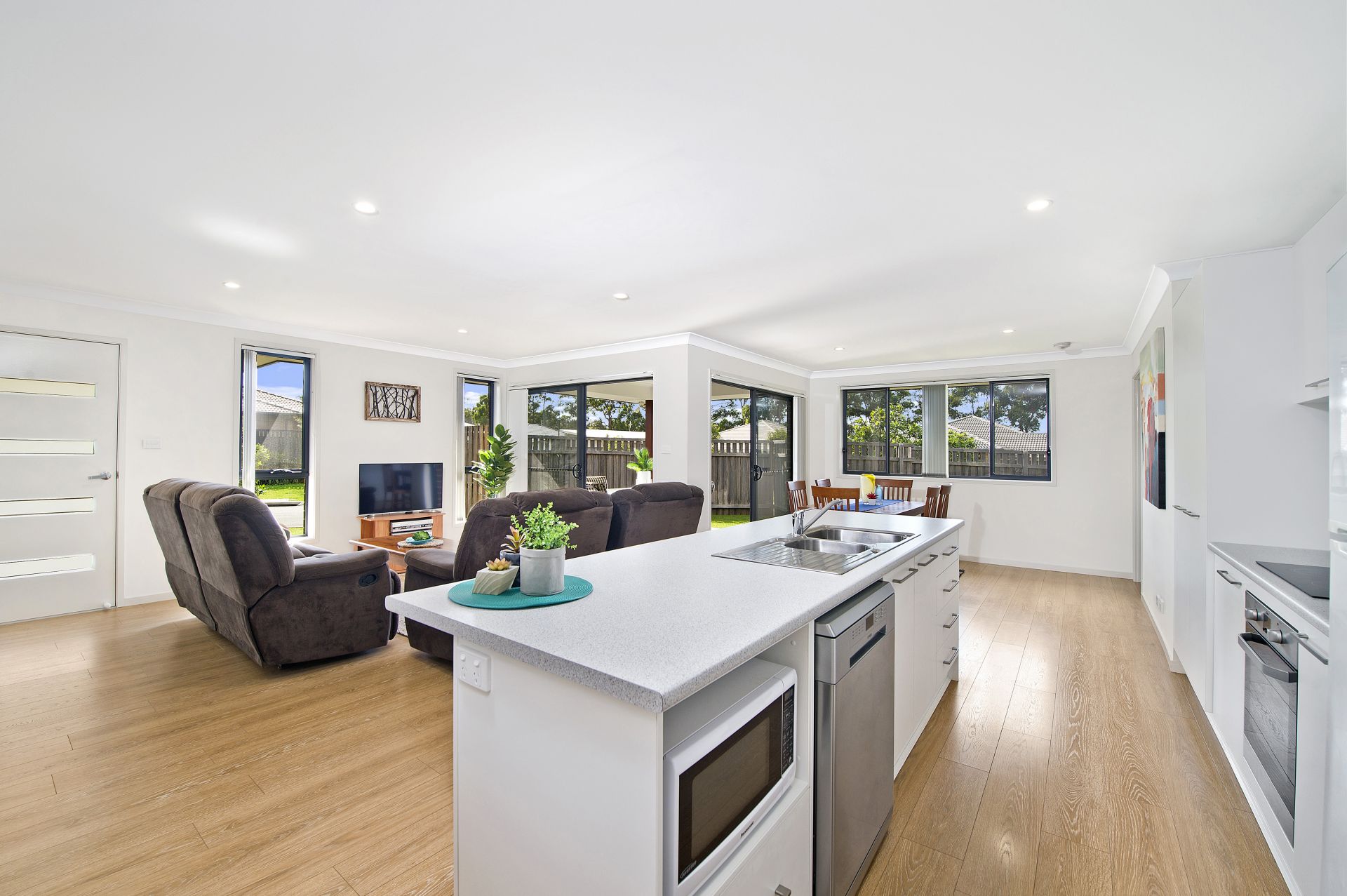 43b Currawong Drive Port Macquarie NSW, Port Macquarie - Thumbnail 4