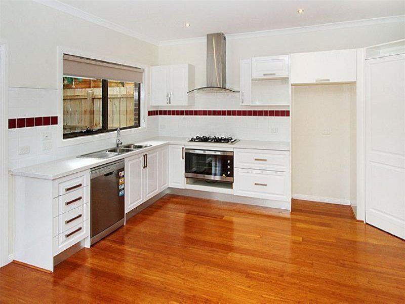 4/947 High Street, Reservoir