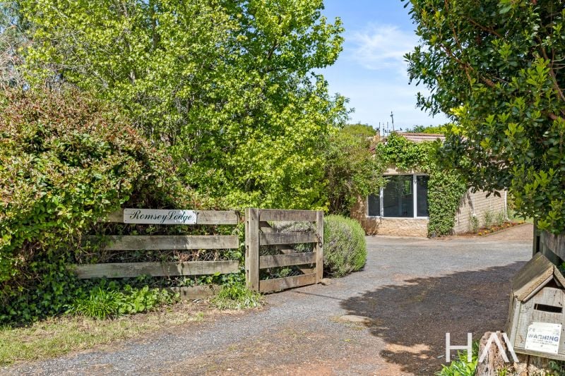 24 Arthur Street Westbury, Westbury - Thumbnail 2