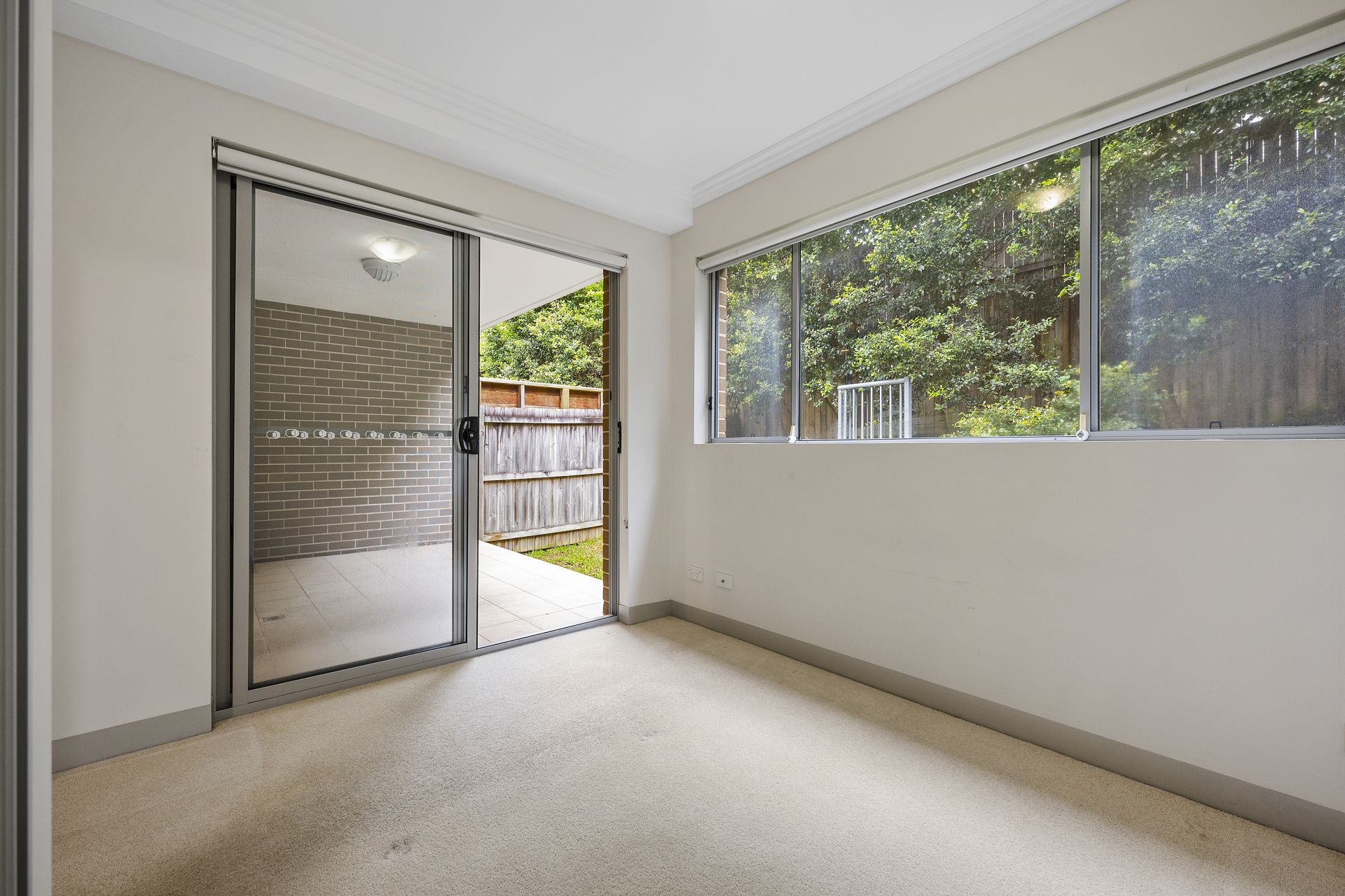 Real Estate For Lease 11/4042 Brookvale Avenue Brookvale , NSW