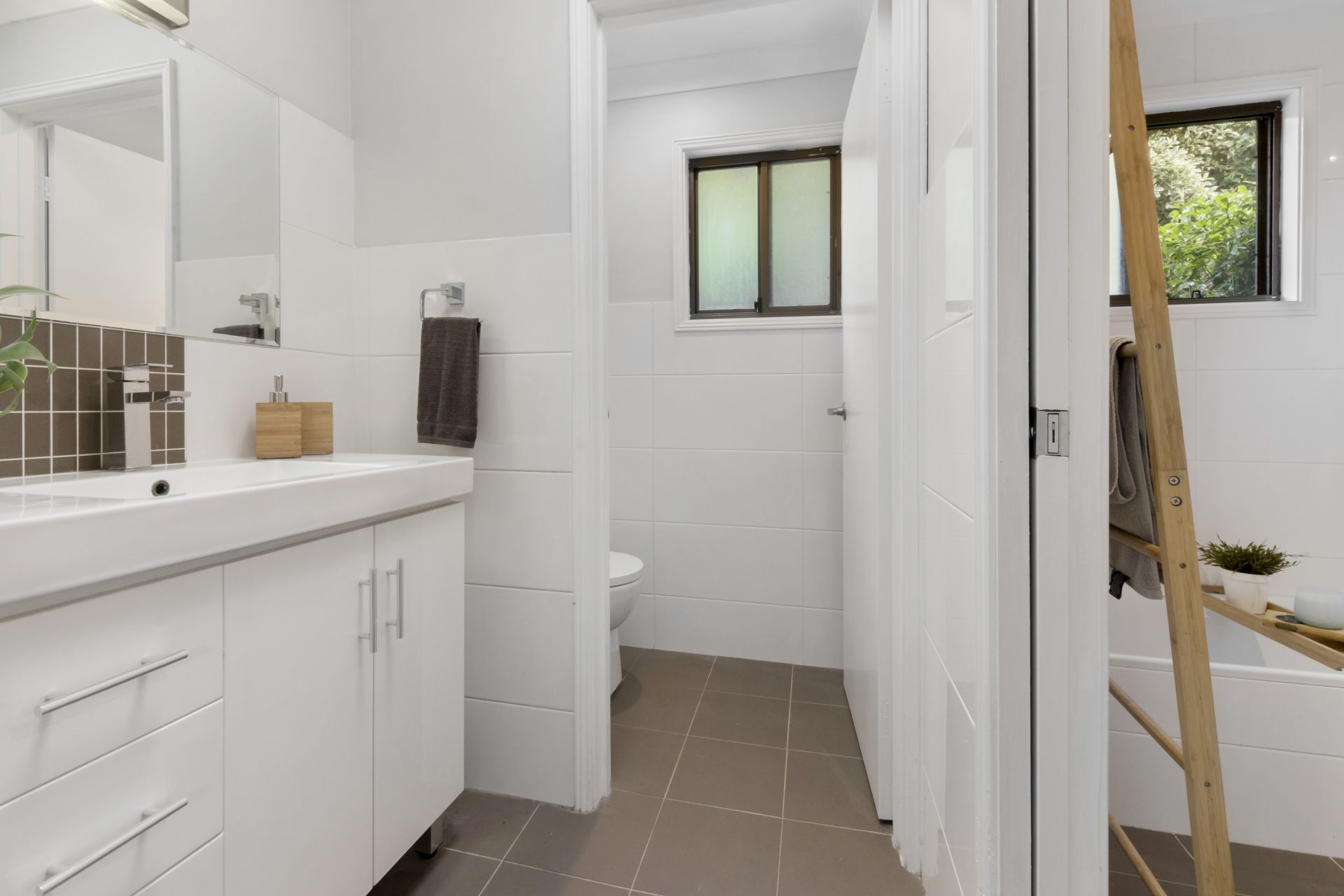 Real Estate For Sale 15 Hume Place Mount Colah , NSW