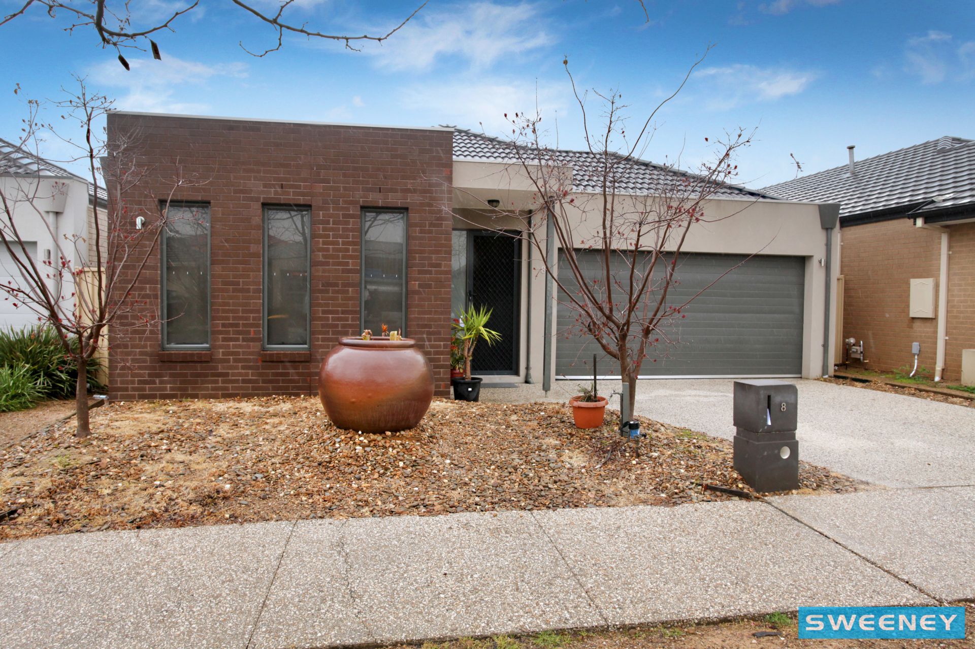 8 Holland Way, Caroline Springs - Thumbnail 3