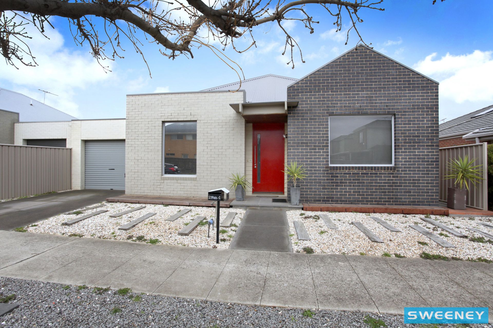 24 Croft Street, Caroline Springs - Thumbnail 2
