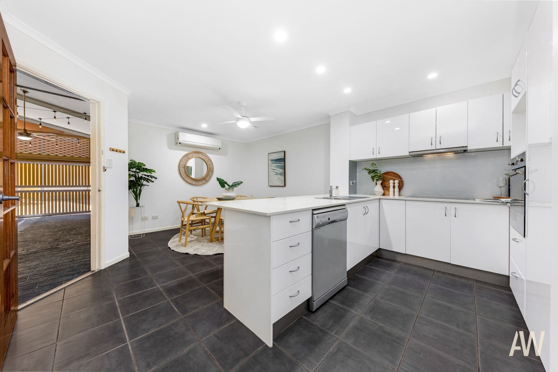 82/1 Poinsettia Court Mooloolaba QLD, Mooloolaba - Thumbnail 6