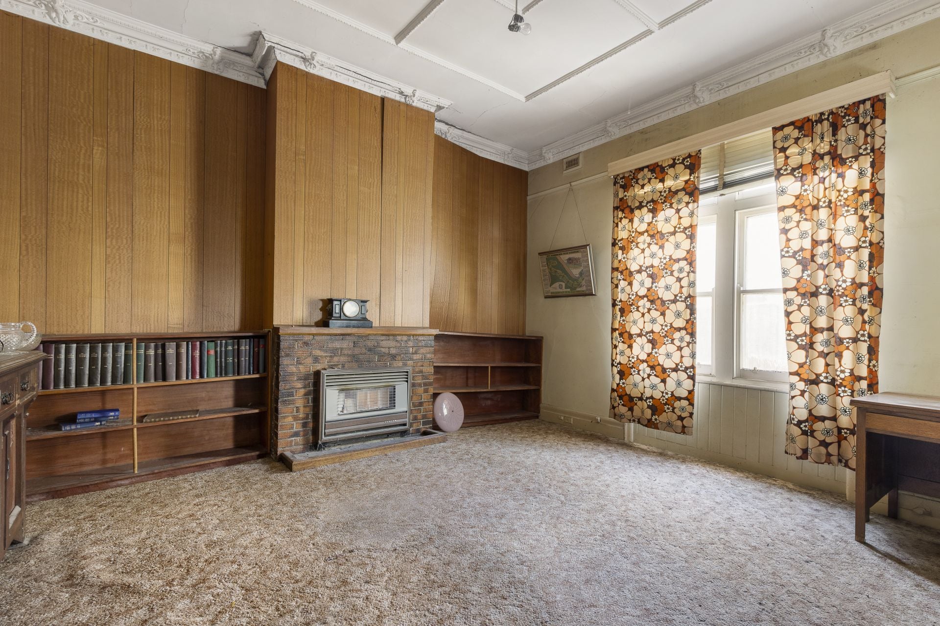 Thornbury Charm